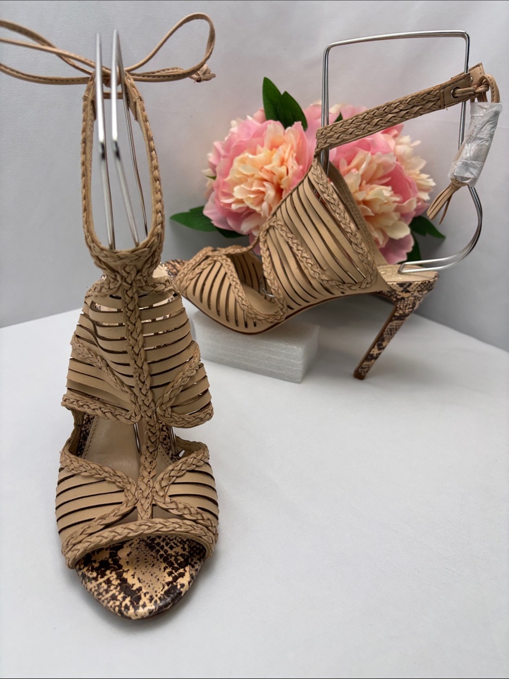 Vince Camuto Women’s 8 Tan Braided Strappy High Heel Sandals #724